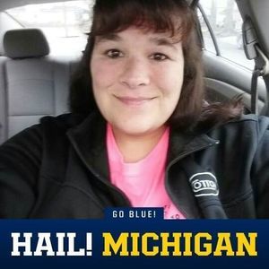 Meet your Posher, Laurie